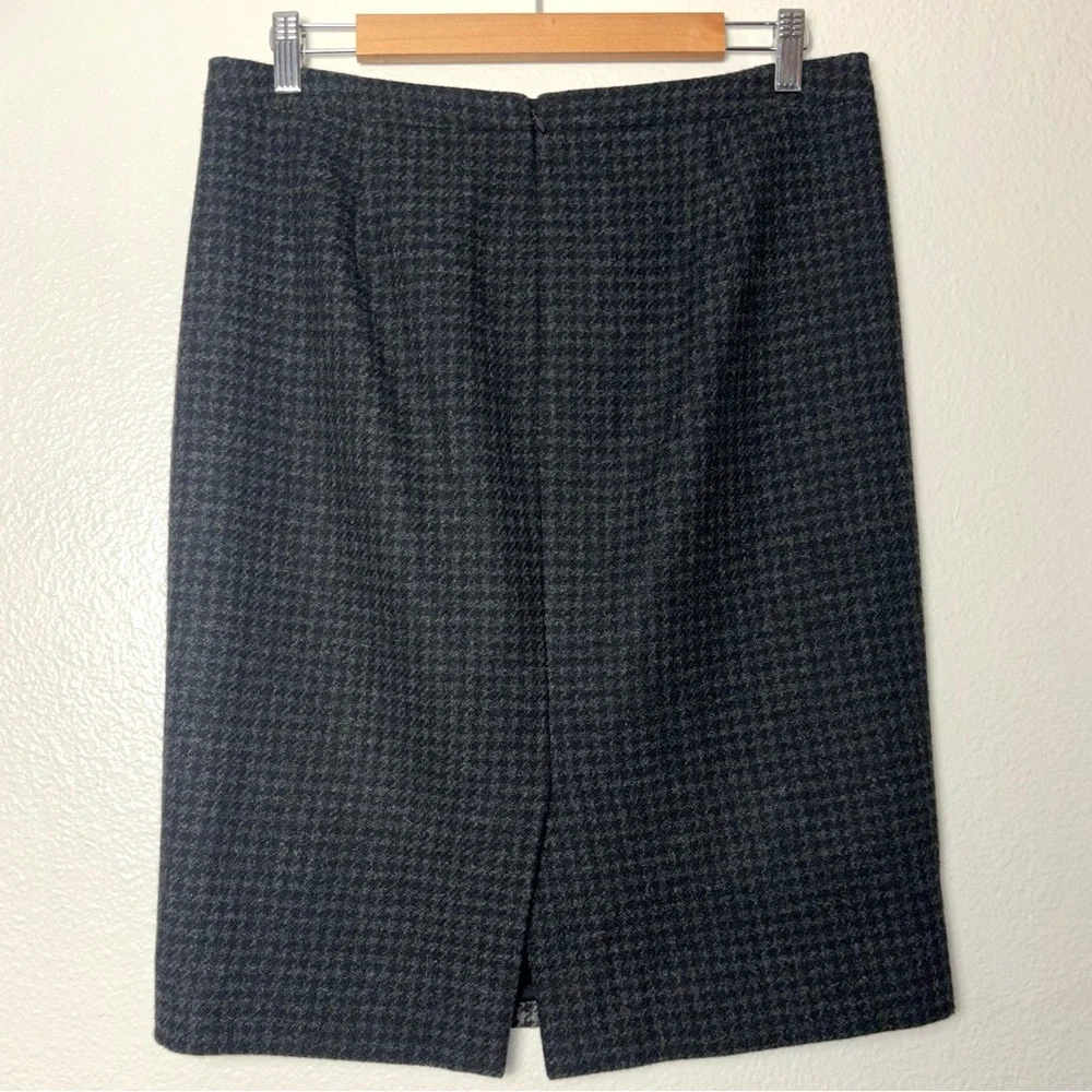 J. Crew Colorblock pencil skirt in houndstooth wool blend women's 8 Black & Gray
